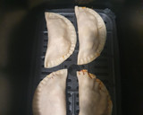 Foto del paso 4 de la receta: Empanadillas de atún, huevo, pimiento y olivas