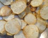 अळुच्या कंदाचे चीप्स /अरबी कंदाचे चीप्स (alukanda chips recipe in marathi) रेसिपी स्टेप 3 फोटो 