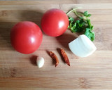 Foto del paso 1 de la receta: Chilaquiles rojos, con o sin pollo