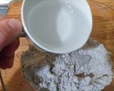 Foto del paso 2 de la receta: Tortillas de Harina Azul