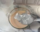 Foto langkah ke 4 dari resep Iced Tea Latte.