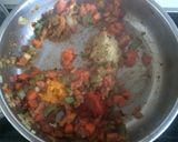 A picture of step 2 of Mushroom Veg Masala.
