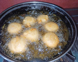 मीठे गुलगुले (नवरात्री स्पेशल) (Navratri Special Meethe Gurgle Recipe in Hindi) रेसिपी चरण 3 फोटो