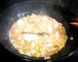 Foto del paso 3 de la receta: Mini sepias con pencas de apio a la cerveza