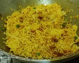A picture of step 5 of Masala Maggi.
