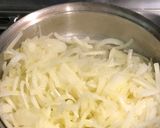 Foto del paso 2 de la receta: Tarta de cebolla caramelizada