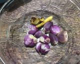 Foto langkah ke 2 dari resep Sayur Bening Pelangi.
