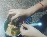 A picture of step 2 of Arachuvitta Rasam.