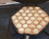 Foto langkah ke 2 dari resep Egg waffle.
