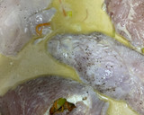 Foto del paso 5 de la receta: 613. Pechuga rellena con salsa pimienta (principal carne)