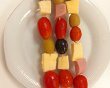 Foto del paso 1 de la receta: Pinchos  de Tomate Cherry, Queso y Aceitunas