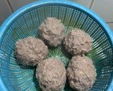 Foto langkah ke 7 dari resep Bakso Sapi Isi Telur sangat mudah dan kenyal.