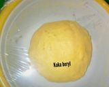 Foto langkah ke 1 dari resep Roti goreng isi rogout.