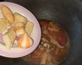 Foto langkah ke 4 dari resep 131. Seblak Spesial kaldu Tulangan, Brutu dan Ceker Ayam.