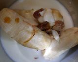 A picture of step 3 of Banana Milkshake.