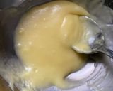 Foto langkah ke 2 dari resep Bolu Susu Lapis Talas Kukus.