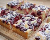 Joghurtos-meggyes piskóta recept fázis 7 fotója