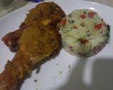 Foto del paso 3 de la receta: Muslo crujiente acompañado de arroz con vegetales