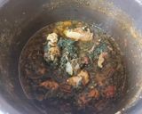 A picture of step 2 of Chicken spinach with fenugreek leaves.