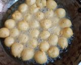 A picture of step 5 of Dahi vada.