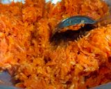 गाजर का हलवा (gajar ka halwa recipe in Hindi) रेसिपी चरण 2 फोटो