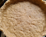 Foto del paso 5 de la receta: Quiche de espinacas, cebolla y queso de cabra