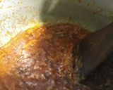 A picture of step 3 of Bhindi and chana dal curry.