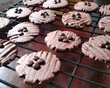 Foto langkah ke 6 dari resep Good time cookies Choco chips - renyah.