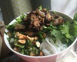 A picture of step 15 of Bún Thịt Nướng with Scallion Oil.