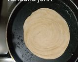 A picture of step 4 of Egg Lachha Paratha.