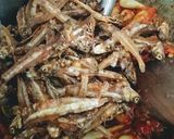 Foto langkah ke 3 dari resep Sambal Teri dg Kucai.