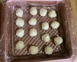Foto del paso 2 de la receta: Bombones de coco y leche condensada