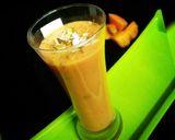 A picture of step 4 of Papaya Shake.