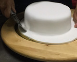 Foto del paso 6 de la receta: Tarta Día del Padre Camisa Fondant