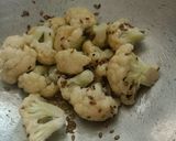 अचारी फूल गोभी (achari fulgobi recipe in Hindi) रेसिपी चरण 3 फोटो