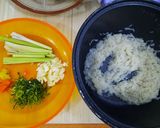 Foto langkah ke 1 dari resep Nasi Gurih Daun Jeruk.