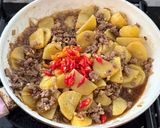 Foto langkah ke 4 dari resep Kentang masak kecap.