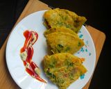 A picture of step 4 of Vegan omelets.