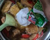 Foto langkah ke 3 dari resep Mangut Pedas Bumbu Iris.