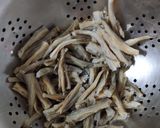 চটপটা লইটা শুঁটকি (chotpota loitya shnutki recipe in Bengali) রেসিপির ধাপ 1 ছবি