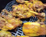 Foto langkah ke 4 dari resep Ayam Goreng Kremes.