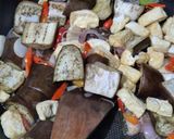 Foto langkah ke 5 dari resep Oseng Terong Tahu Pedas Tanpa Minyak (Diet Food).