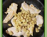 Foto del paso 4 de la receta Pollo Encebollado Exotico