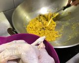 Foto langkah ke 6 dari resep Ayam goreng kemiri.