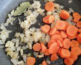 Foto del paso 4 de la receta: Cinta de lomo en salsa