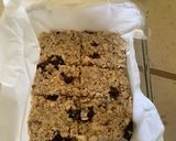 A picture of step 6 of Oatmeal bar.