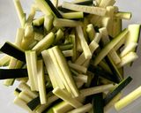A picture of step 2 of Zucchini Salad with Pecorino, Basil and Almonds.