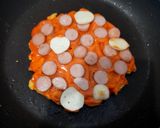 Foto langkah ke 6 dari resep Pizza Roti Tawar.