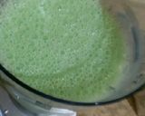 A picture of step 1 of Green and white ice cream.