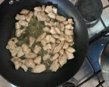 A picture of step 2 of Stirfry Sweet & Spicy Noodles.